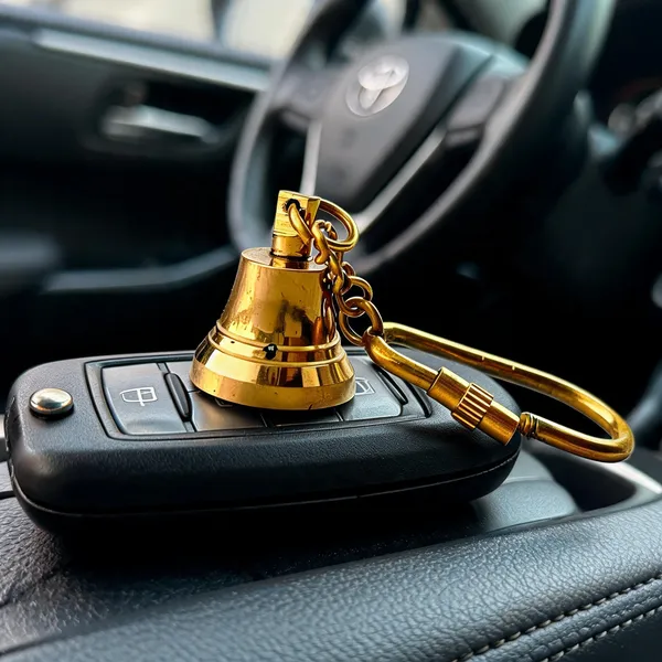 Gold_Metal_Keychain_For_Everyday_Carry