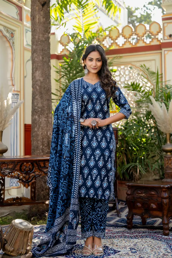 BUNNAI_BLUE_KURTA_SET