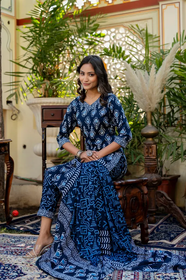 BUNNAI_BLUE_KURTA_SET