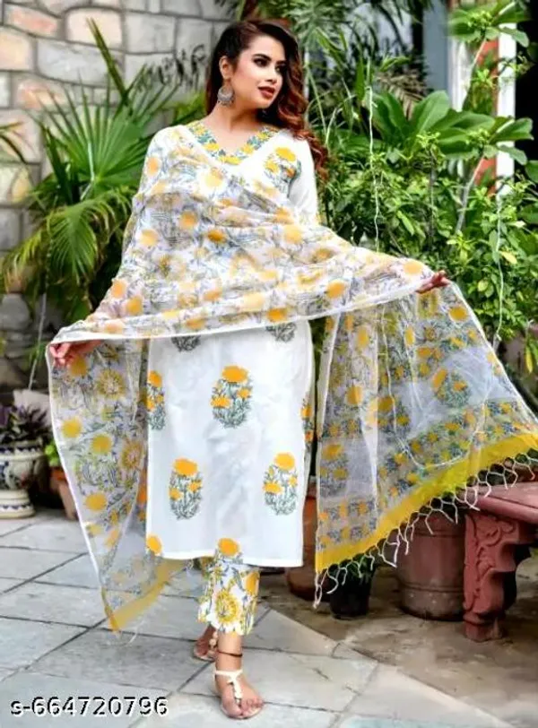 GARDANIYA_WHITE_KURTA_SET