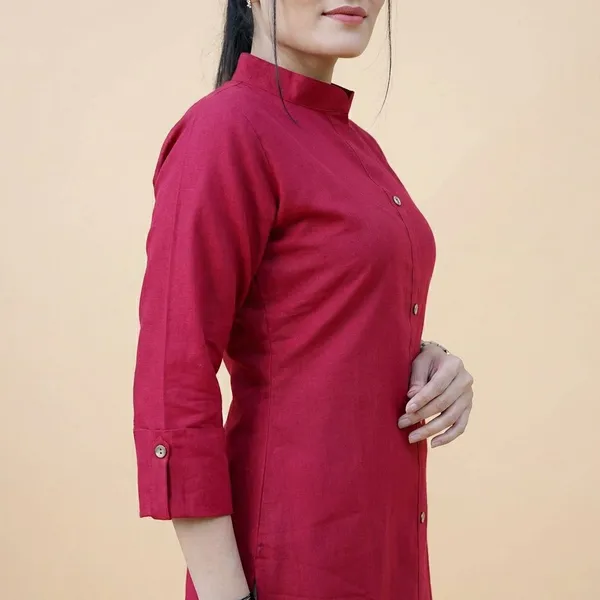 COLLAR_BLUE_&_MAROON_STRAIGHT_KURTI