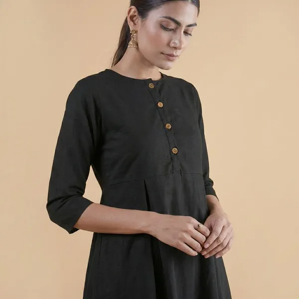 ZOYA_BLACK_GOWN_SOLID_KURTI