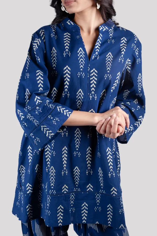 Blue_Cotton_Lace_Sleeves_Hem_Co_Ord_Set_With_Comfort_Salwar_For_Women
