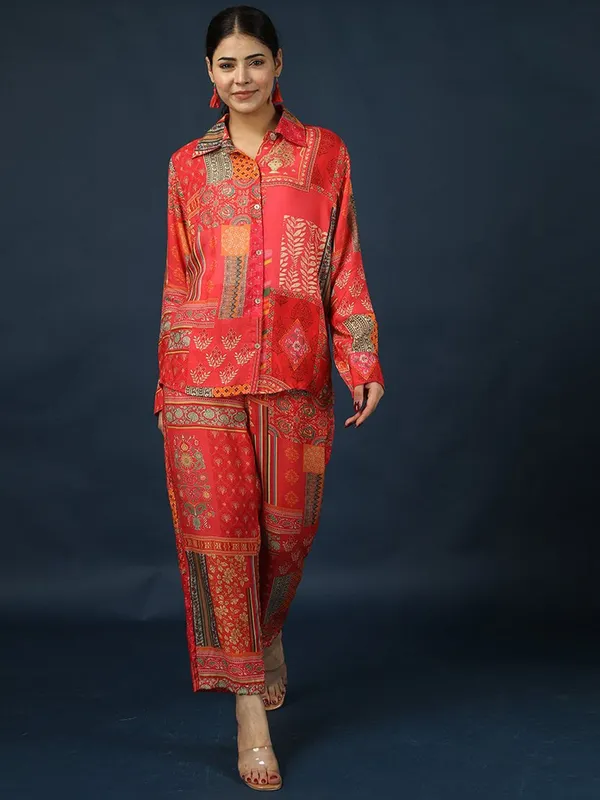 Red_Cotton_Ethnic_Motifs_Printed_Shirt_Collar_With_Trousers_For_Women