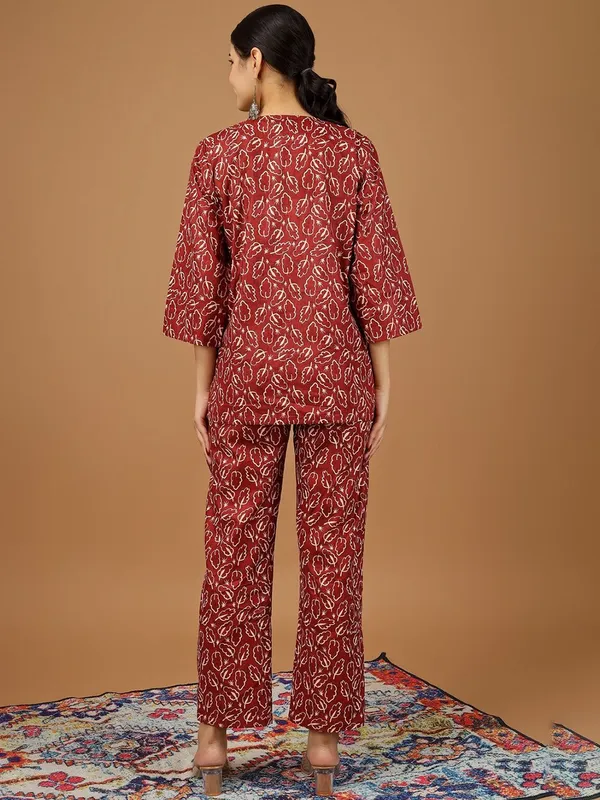 Red_Cotton_Printed_Mandarin_Collar_Top_With_Trousers_Co_Ords_For_Women