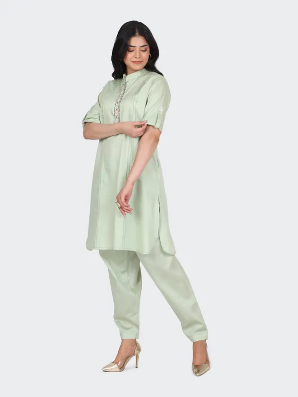 Green_Cotton_Mint_Embroidered_Front_Kurta_Set_With_Salwar_For_Women