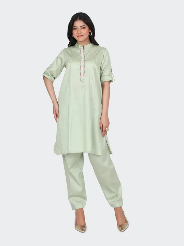 Green_Cotton_Mint_Embroidered_Front_Kurta_Set_With_Salwar_For_Women