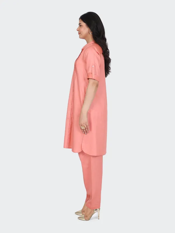 Peach_Cotton_Embroidered_Front_Kurta_Set_With_Salwar_For_Women