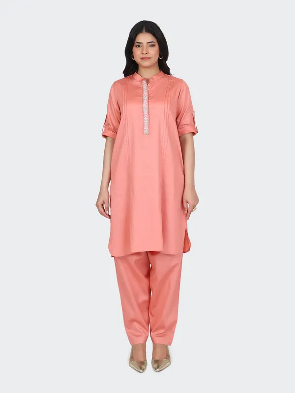 Peach_Cotton_Embroidered_Front_Kurta_Set_With_Salwar_For_Women