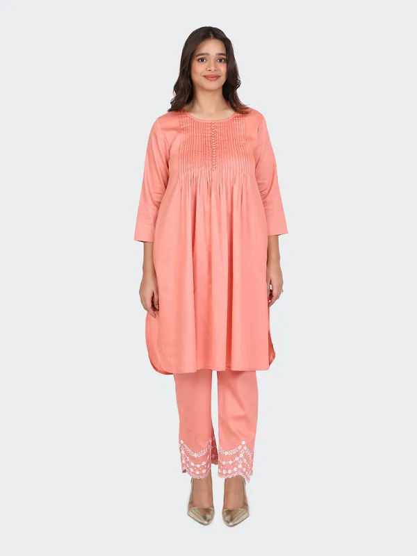 Peach_Cotton_Palazzo_Embroidery_Kurta_Set_For_Women