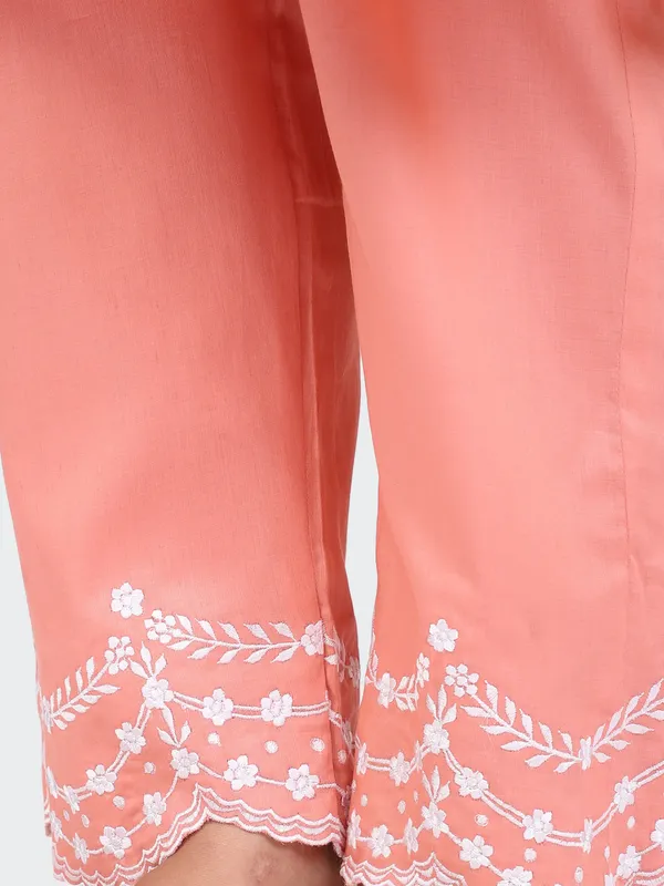 Peach_Cotton_Palazzo_Embroidery_Kurta_Set_For_Women