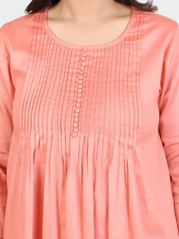 Peach_Cotton_Palazzo_Embroidery_Kurta_Set_For_Women