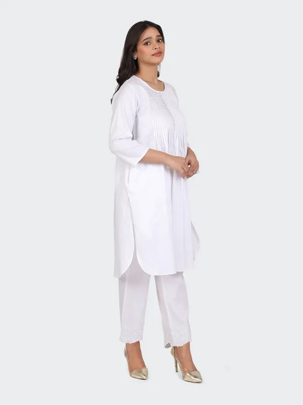 White_Cotton_Palazzo_Embroidery_Kurta_Set_For_Women