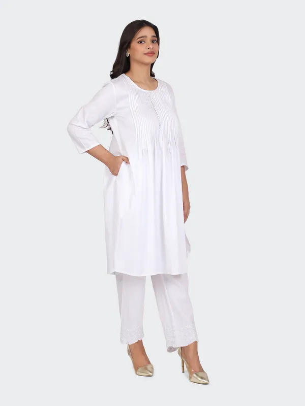 White_Cotton_Palazzo_Embroidery_Kurta_Set_For_Women