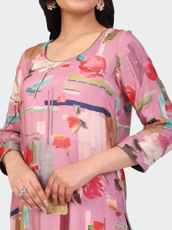 Pink_Cotton_Hand_Embroidered_Front_Sleeves_Kurta_Set_With_Dupatta_For_Women