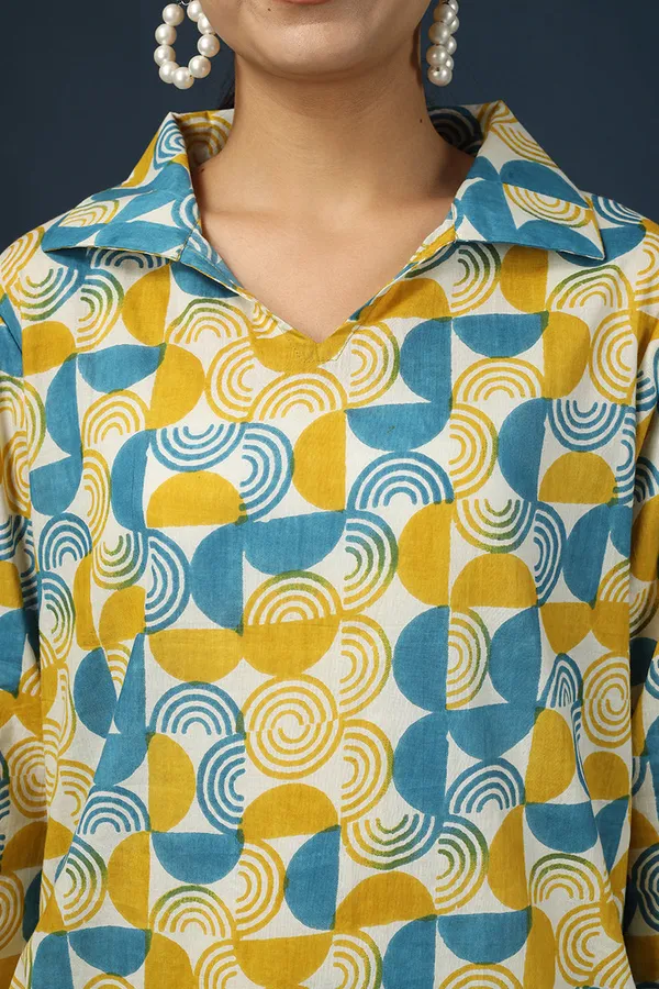 Multicolour_Cotton_Yellow_Blue_Abstract_Pattern_Printed_Kurta_Pyjama_Set_For_Women