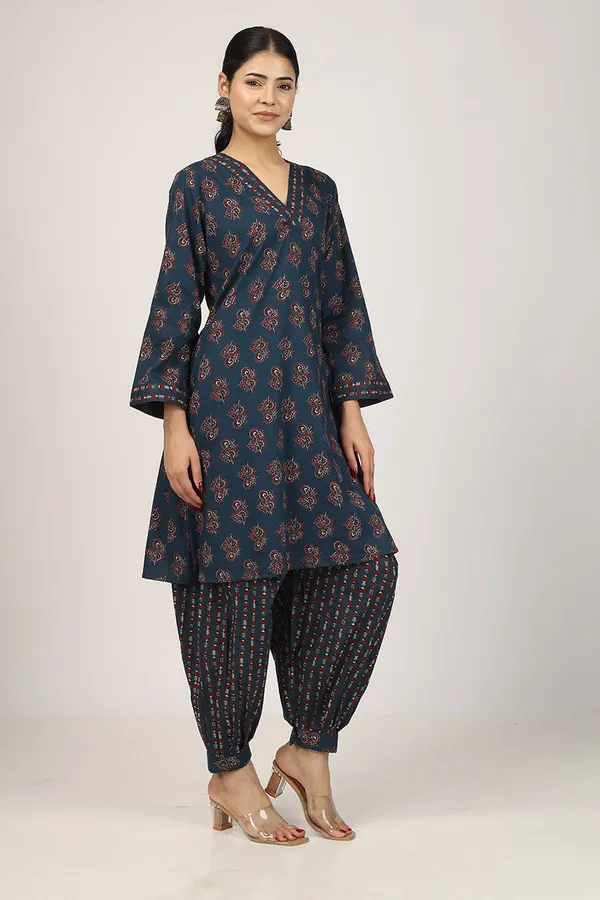 Navy_Blue_Cotton_Floral_Kurta_Pyjama_Set_For_Men