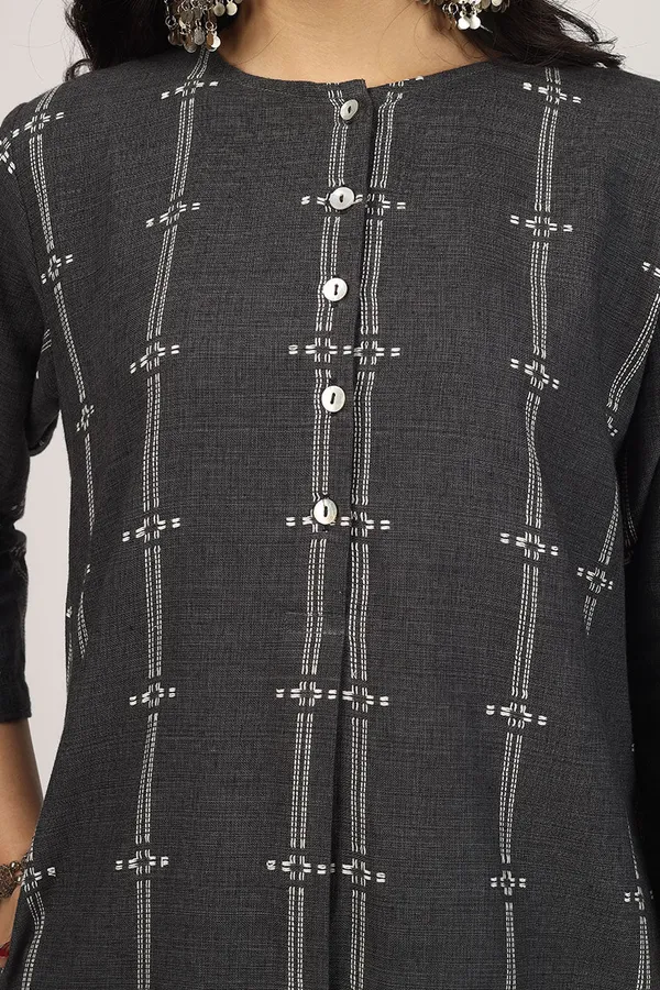 Black_Cotton_Kurta_Pyjama_Set_For_Women