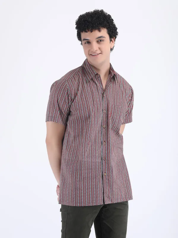 Red_Cotton_Blue_Striped_Summer_Shirt_For_Men