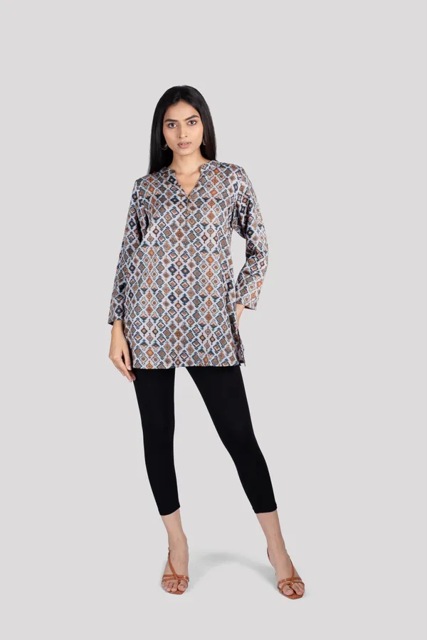 Blue_Soft_Cotton_Print_Kurti_For_Women