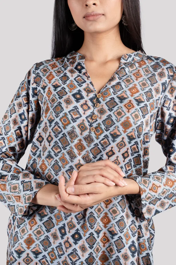 Blue_Soft_Cotton_Print_Kurti_For_Women