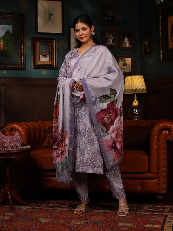 Purple_Cotton_Mauve_Hand_Embroidered_Sleeves_Kurta_Set_With_Dupatta_For_Women