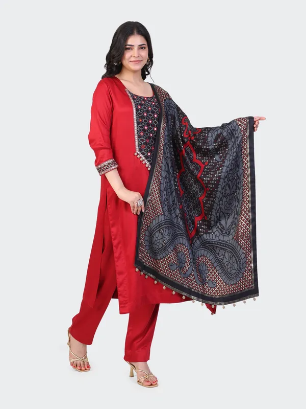 Red_And_Black_Cotton_Maroon_Hand_Embroidered_Sleeves_Kurta_Set_With_Dupatta_For_Women