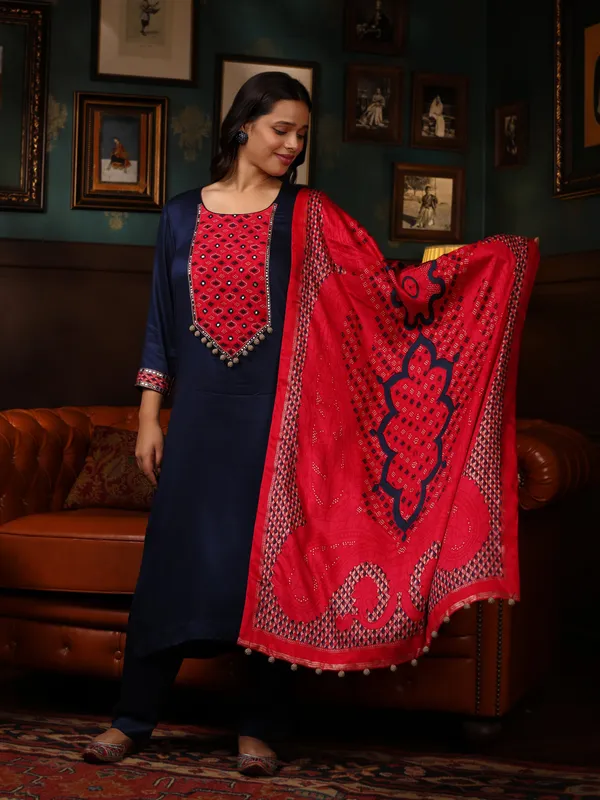 Blue_And_Red_Cotton_Navy_Hand_Embroidered_Sleeves_Kurta_Set_With_Dupatta_For_Women