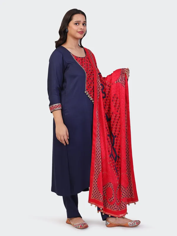 Blue_And_Red_Cotton_Navy_Hand_Embroidered_Sleeves_Kurta_Set_With_Dupatta_For_Women