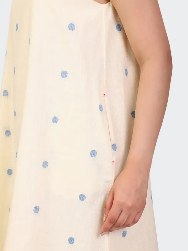 White_Handloom_Cotton_Off_Double_Layer_Dress_For_Women