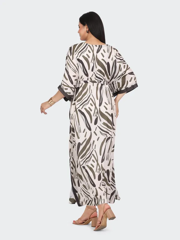 White_And_Brown_Cotton_Green_Waist_String_Tassel_Floor_Length_Kaftan_Dress_For_Women
