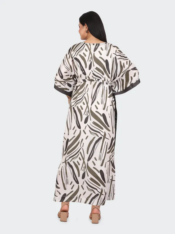 White_And_Brown_Cotton_Green_Waist_String_Tassel_Floor_Length_Kaftan_Dress_For_Women