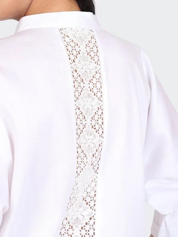 White_Cotton_Kimono_Sleeves_Decorative_Lace_Back_Co_Ord_Set_For_Women