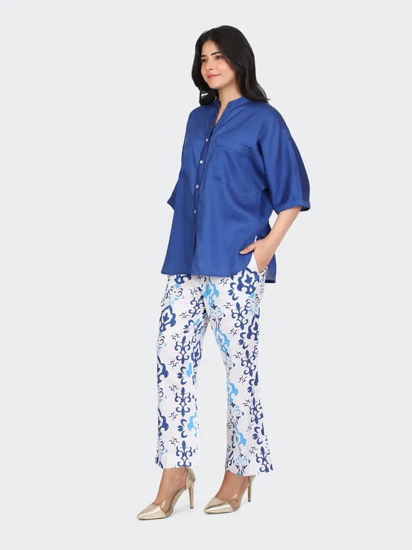 Blue_Cotton_Royal_Kimono_Sleeves_Decorative_Lace_Back_Co_Ord_Set_For_Women