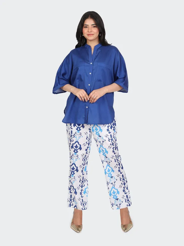 Blue_Cotton_Royal_Kimono_Sleeves_Decorative_Lace_Back_Co_Ord_Set_For_Women