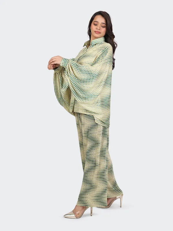 Green_Cotton_Lime_Kimono_Sleeves_Decorative_Lace_Back_Co_Ord_Set_For_Women