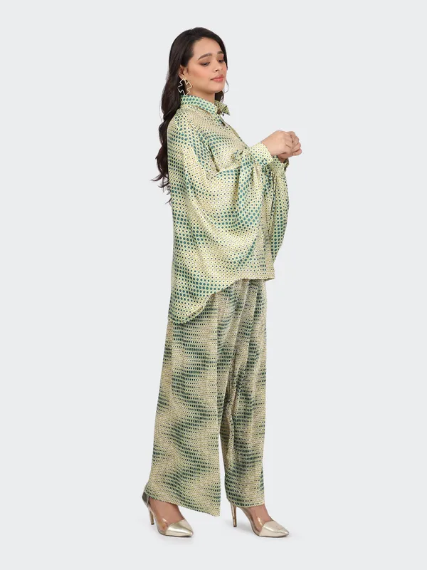 Green_Cotton_Lime_Kimono_Sleeves_Decorative_Lace_Back_Co_Ord_Set_For_Women