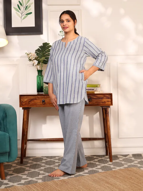 Blue_Fine_Cotton_Comfortable_Co_Ord_Set_For_Women