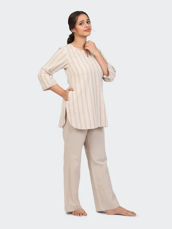 Beige_Fine_Cotton_Comfortable_Co_Ord_Set_For_Women