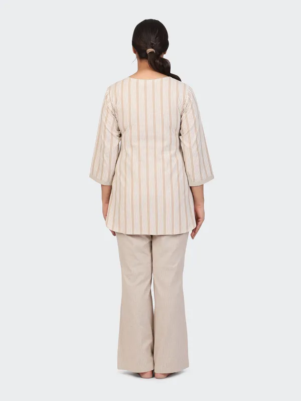 Beige_Fine_Cotton_Comfortable_Co_Ord_Set_For_Women