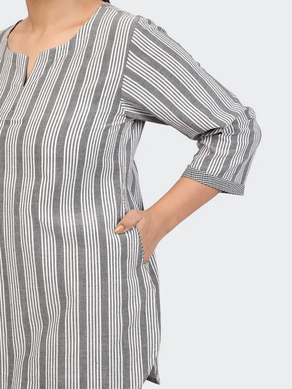 Grey_Fine_Cotton_Comfortable_Co_Ord_Set_For_Women