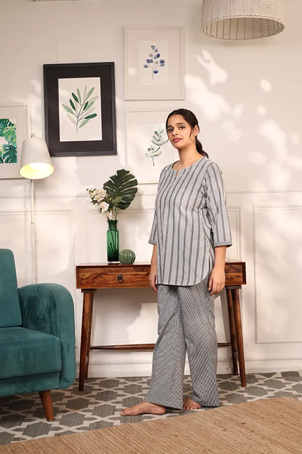 Grey_Fine_Cotton_Comfortable_Co_Ord_Set_For_Women