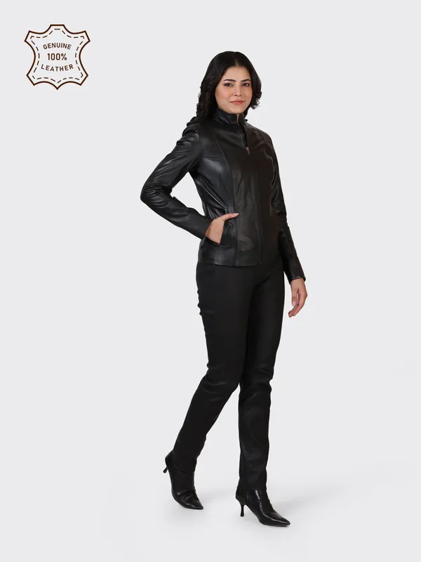 Black_Leather_Jacket_For_Women