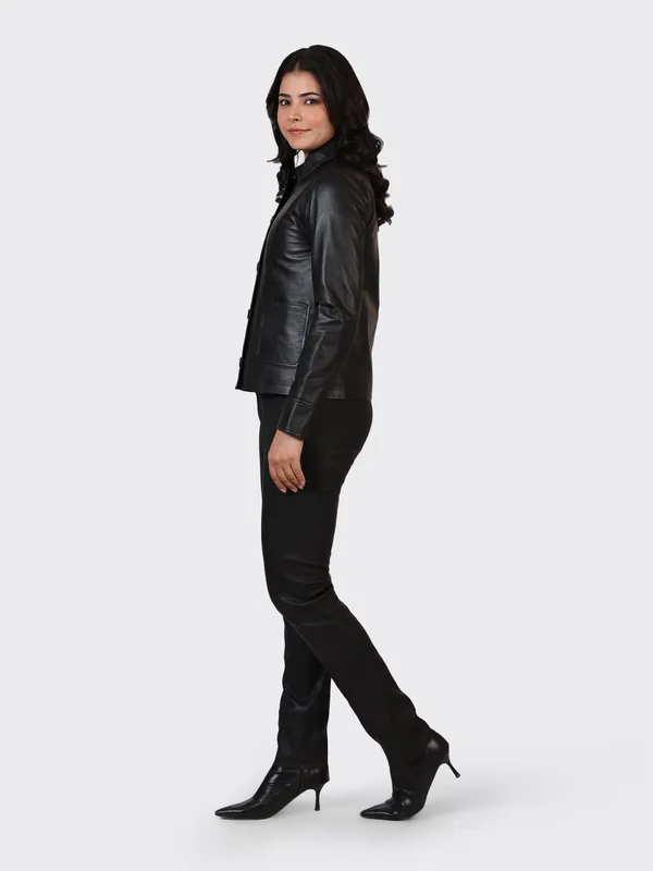 Black_Leather_Jacket_For_Women