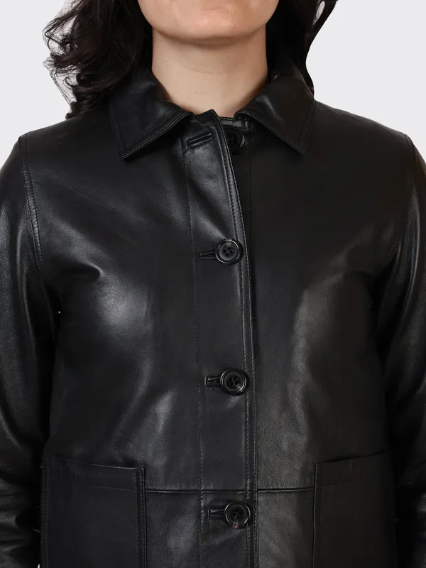 Black_Leather_Jacket_For_Women
