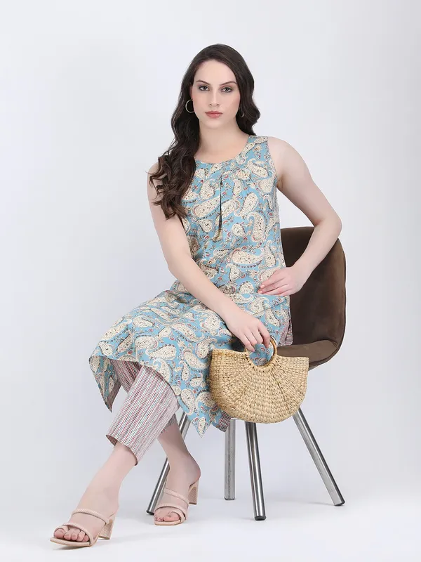 Blue_Cotton_Paisley_Print_Box_Pleats_Kurta_With_Pencil_Pants_For_Women