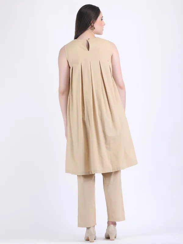 Beige_Cotton_Flex_Light_Fawn_Box_Pleated_Dress_Kurta_Set_With_Straight_Pants_For_Women
