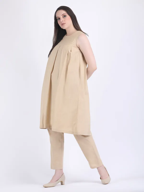 Beige_Cotton_Flex_Light_Fawn_Box_Pleated_Dress_Kurta_Set_With_Straight_Pants_For_Women