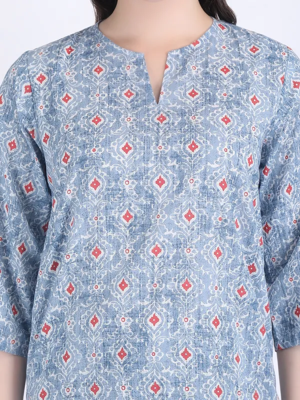 Blue_Cotton_Sky_Print_Kurti_For_Women