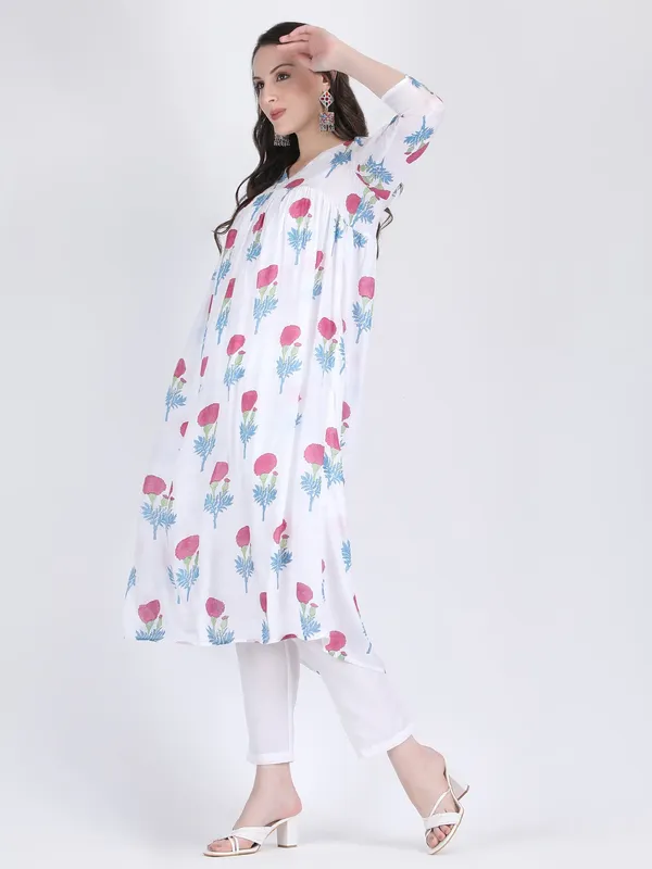 White_Muslin_Viscose_Pink_Floral_Motifs_Flared_Long_Shirt_For_Women